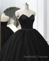 Gothic Black Strapless Quinceanera Dresses Ball Gown